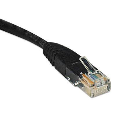 Innovera&reg; CAT5e Patch Cables